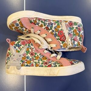 Size 32/US 1 Mini Boden High Tops in Bunny Floral